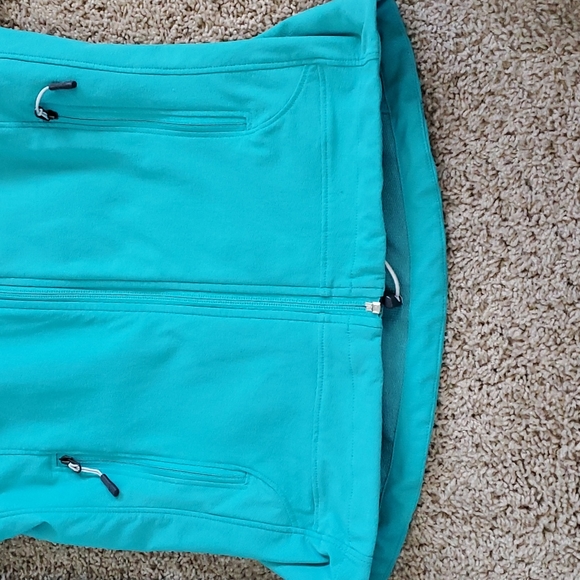 North Face Soft Shell Jacket - Picture 12 of 12